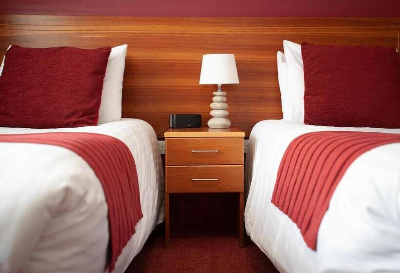 行政房间, The Management Centre