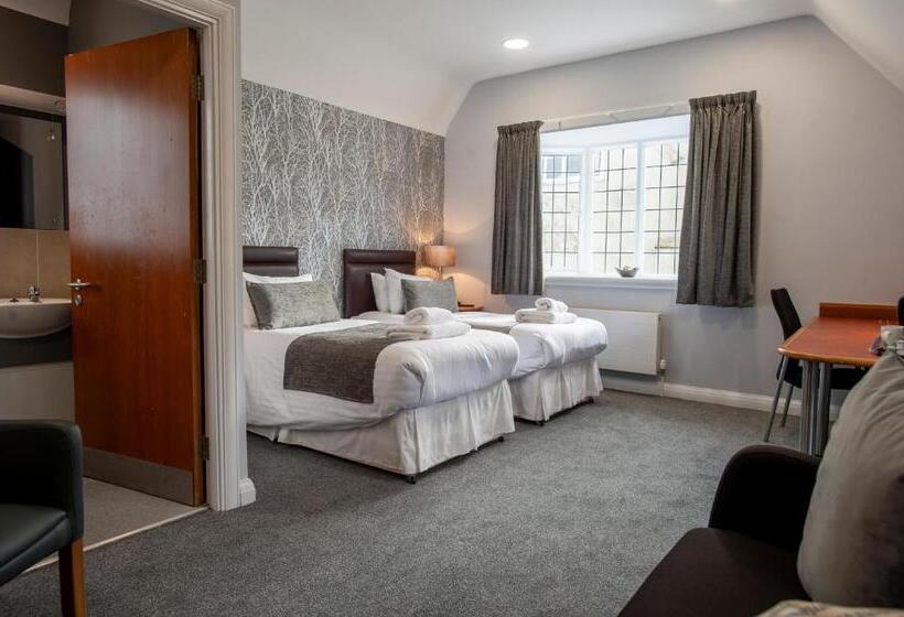 行政房间, The Management Centre