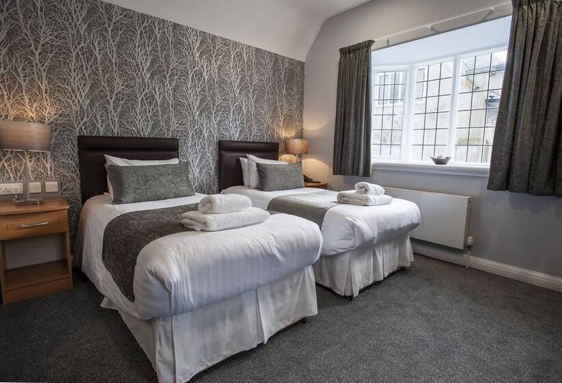 行政房间, The Management Centre