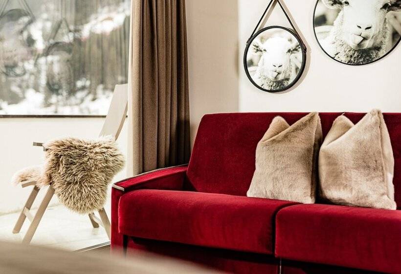 패밀리 스위트, Touring Dolomites