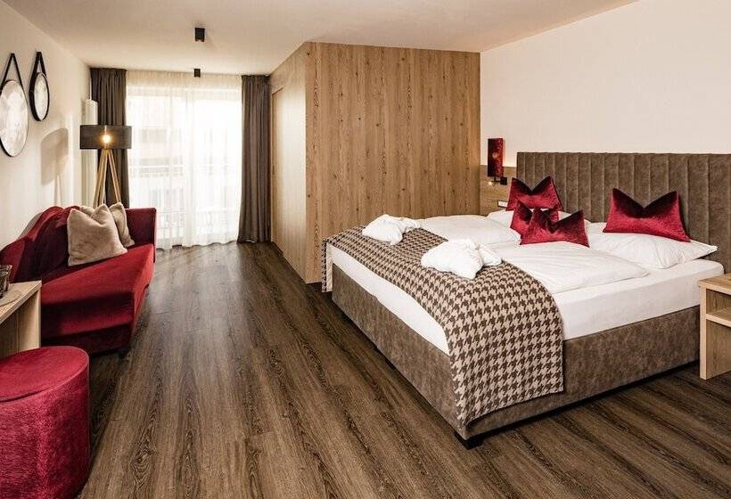 패밀리 스위트, Touring Dolomites