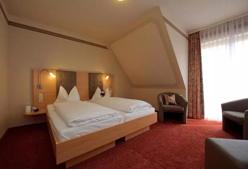 اتاق استاندارد, Land Gut Hotel Hotel Adlerbräu