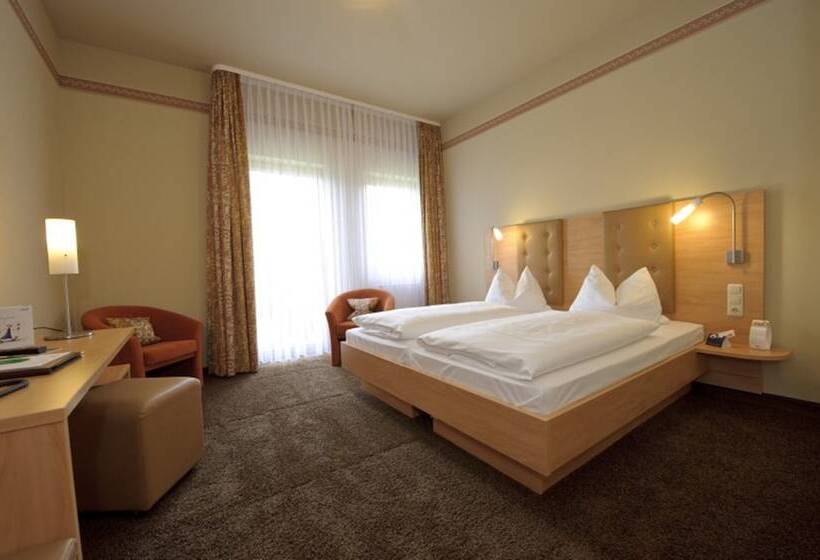 Номер Стандарт с Балконом, Land Gut Hotel Hotel Adlerbräu