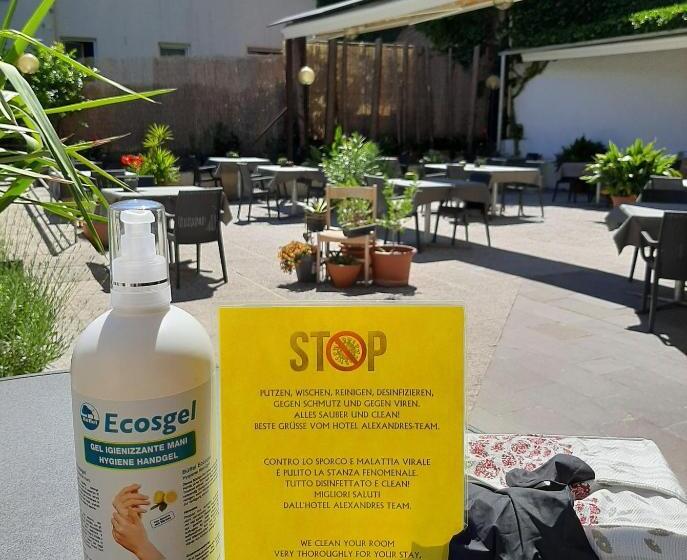 Номер Стандарт, Alexandres