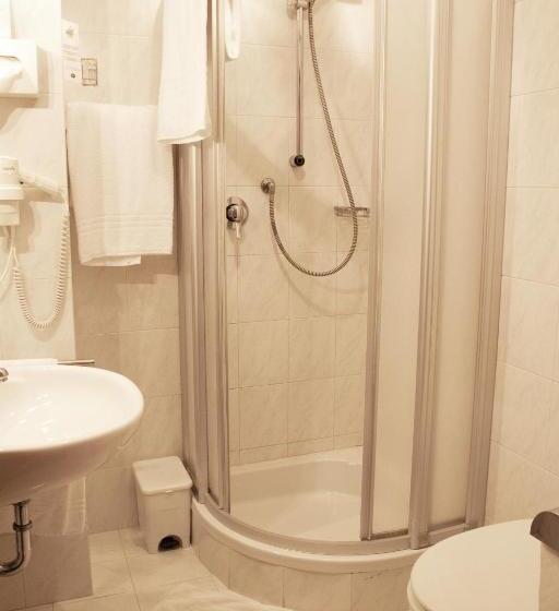 Номер Стандарт с Балконом, Alexandres