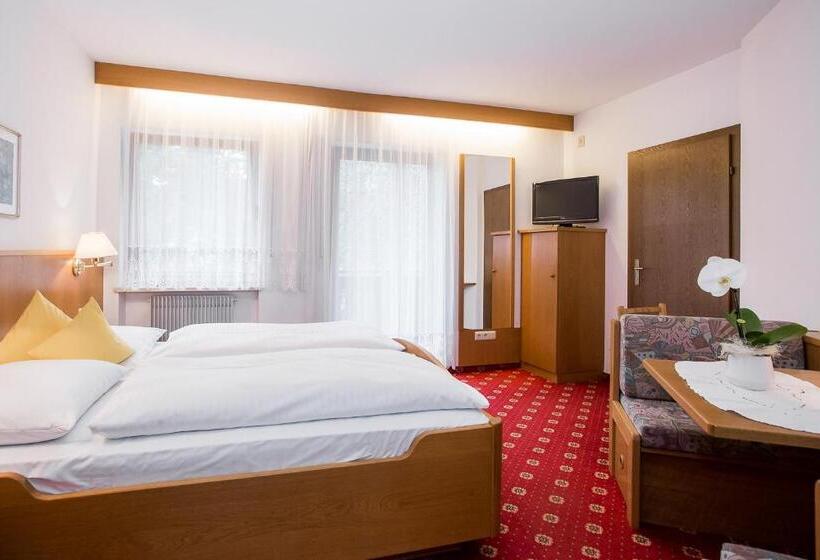 Номер Стандарт с Балконом, Alexandres