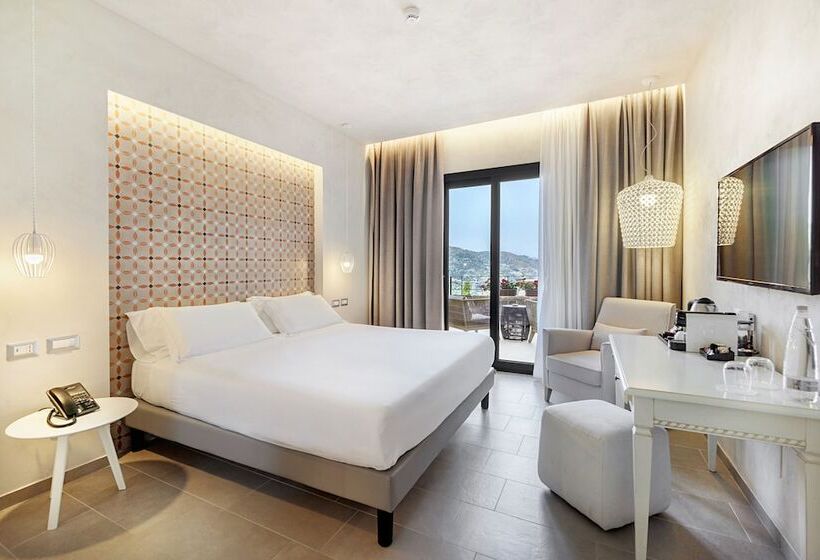 Номер Superior Вид на Море, Villa Fiorita Boutique