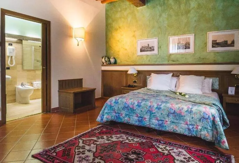 コンフォートルーム, Villa Sonnino