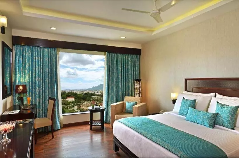 クラブルーム, Fortune Select Grand Ridge, Tirupati   Member Itc S Hotel Group