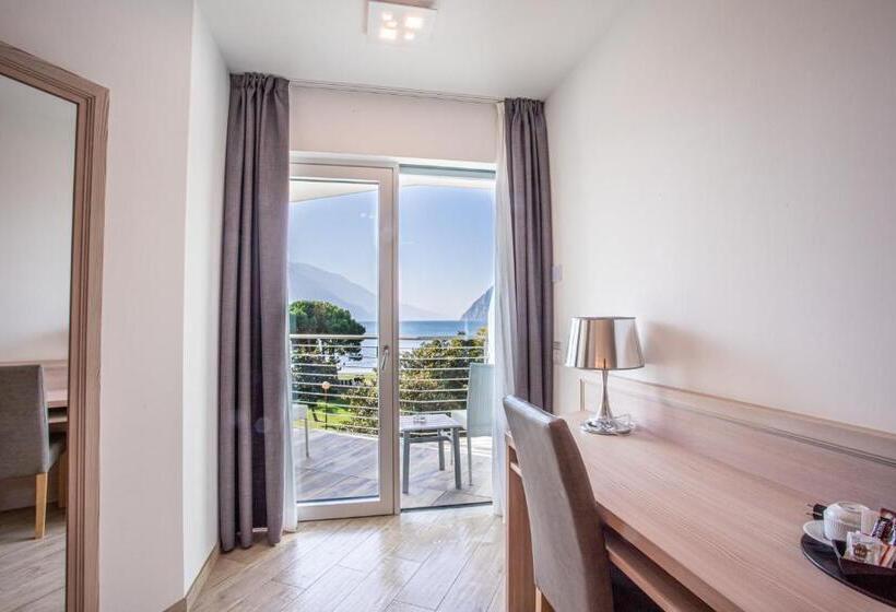 豪华湖景房, Bellariva