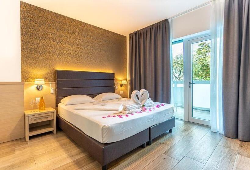 Superior room with lake view, Bellariva