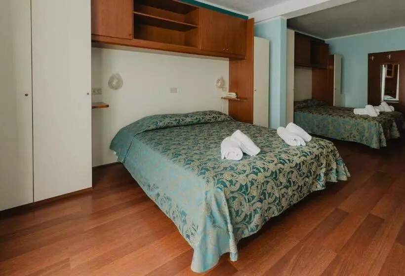 اتاق استاندارد چهارنفره با بالکن, Bellavista