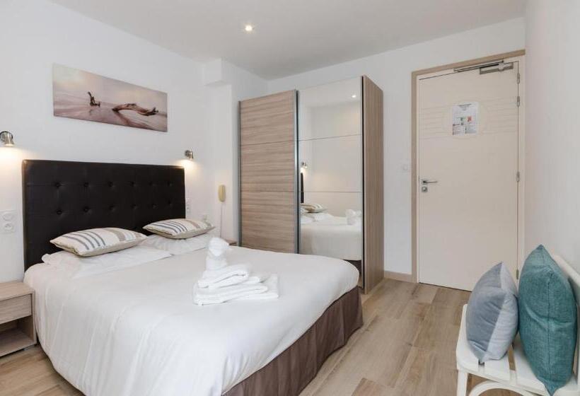 اتاق استاندارد با بالکن, Cap Nègre Hôtel