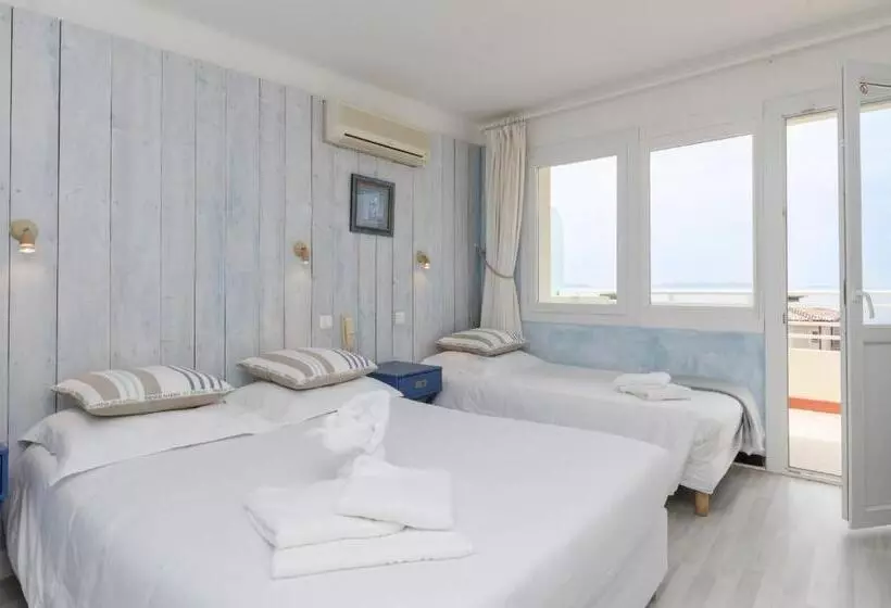 Triple Room Sea View, Cap Nègre Hôtel