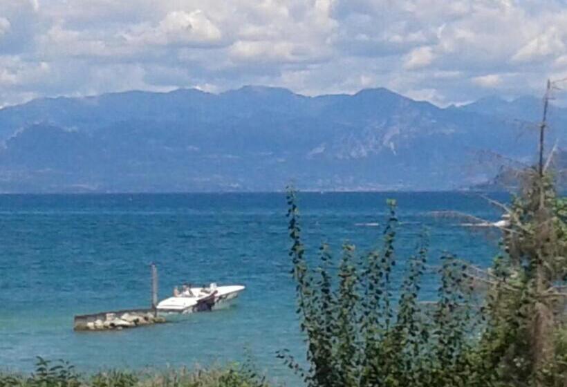 标准三人间, Fornaci