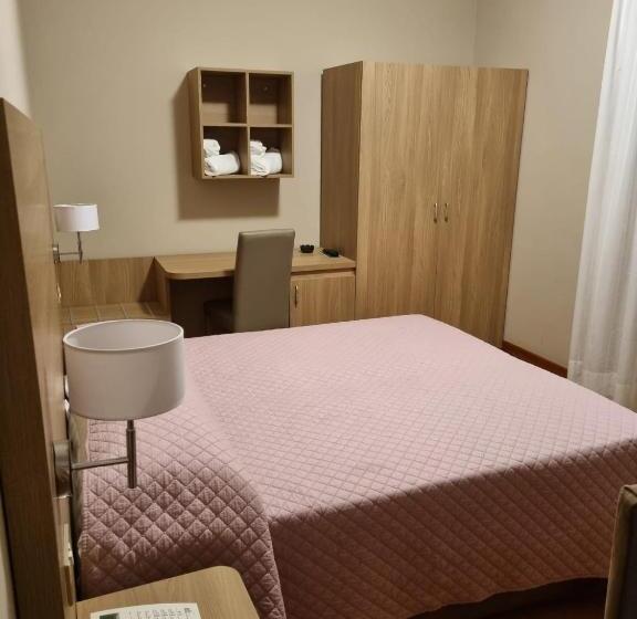 标准间带湖景, Fornaci