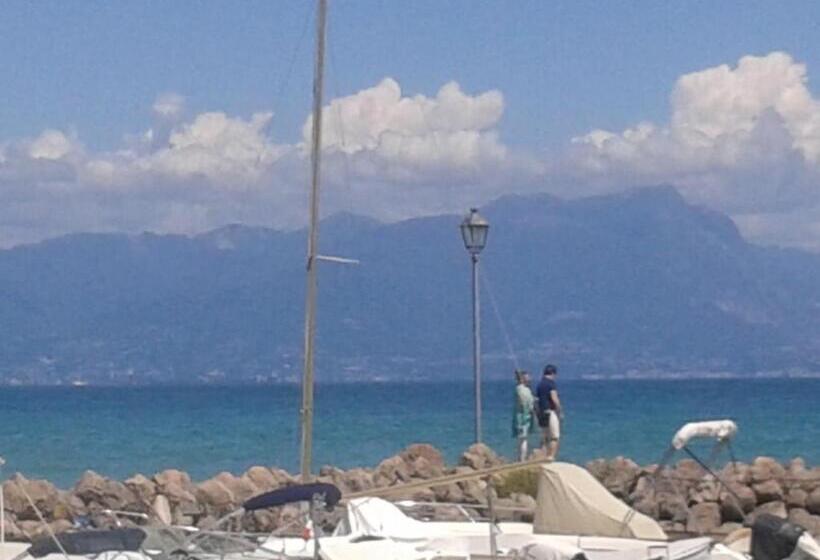 标准间带湖景, Fornaci