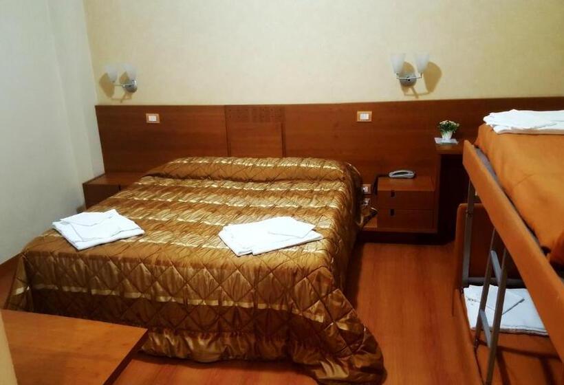 四人标准间, Gala