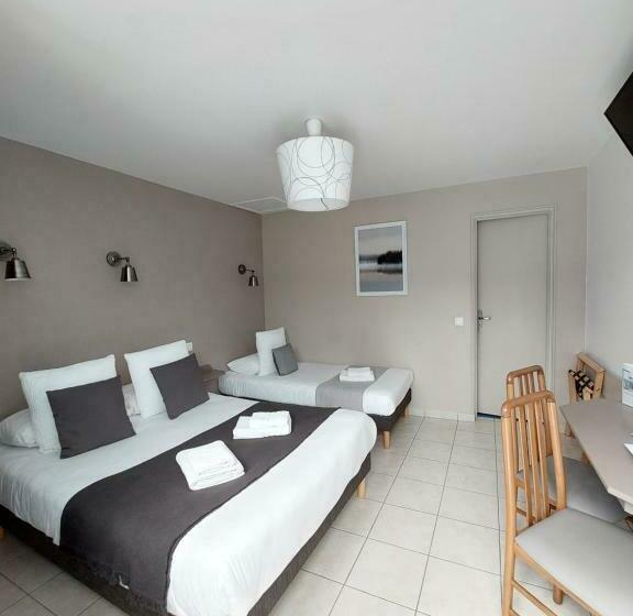 غرفة كومفورت ثلاثية, Logis Hôtel La Rosière