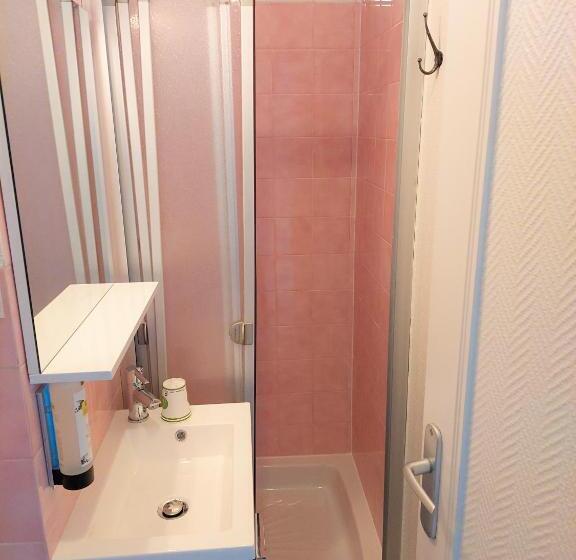 غرفة إقتصادية, Logis Hôtel La Rosière