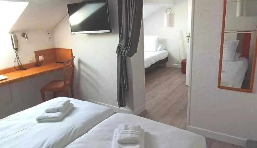 エコノミートリプルルーム, Logis Hôtel La Rosière