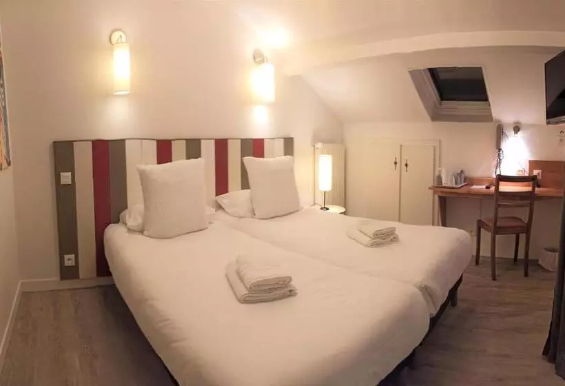 エコノミートリプルルーム, Logis Hôtel La Rosière