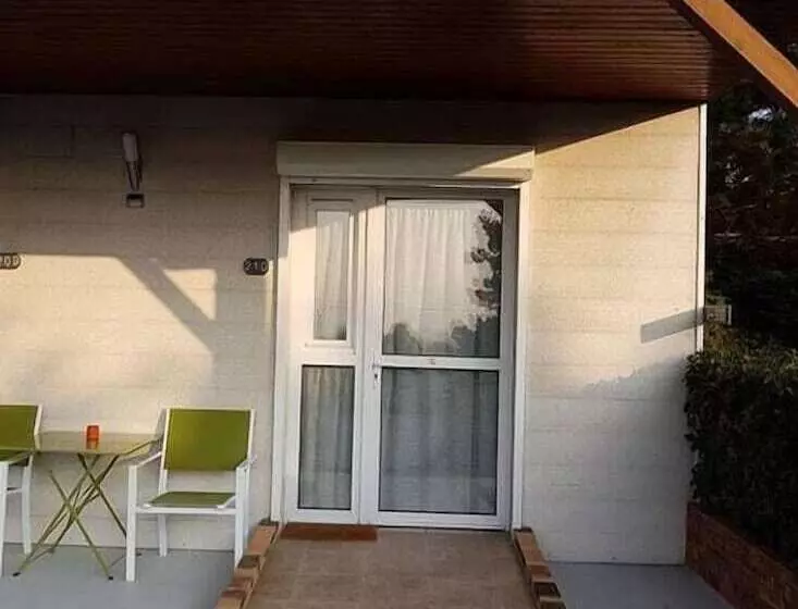 身障者適用スタンダードルーム, Logis Hôtel La Rosière