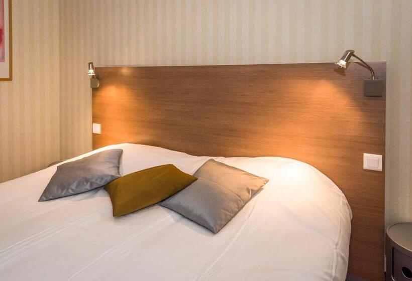 חדר סופריור לשלושה, Hôtel Miléade Le Domaine De La Blairie   Saumur