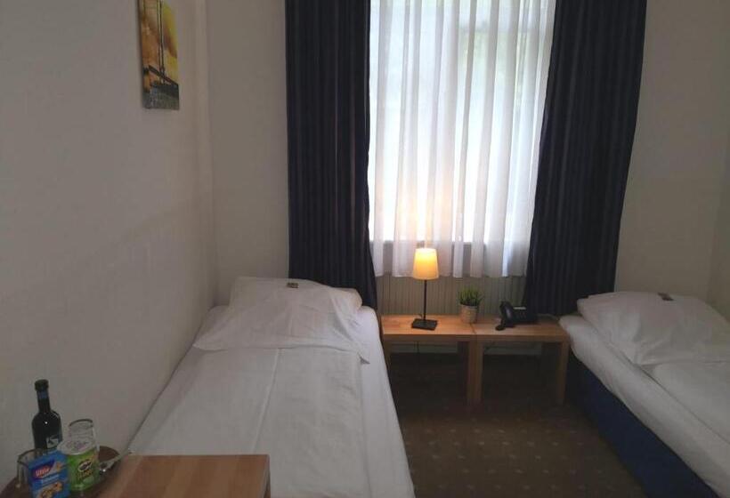 스탠다드 룸, Karolinger