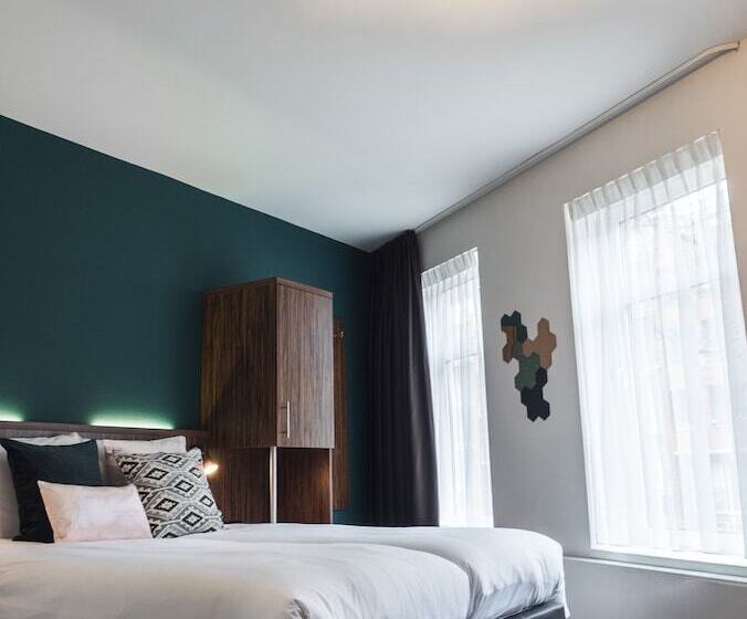 غرفة عائلية, Linden