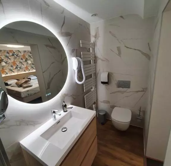 スタンダードルーム, Logis Hôtel Restaurant L Odyssée Champêtre