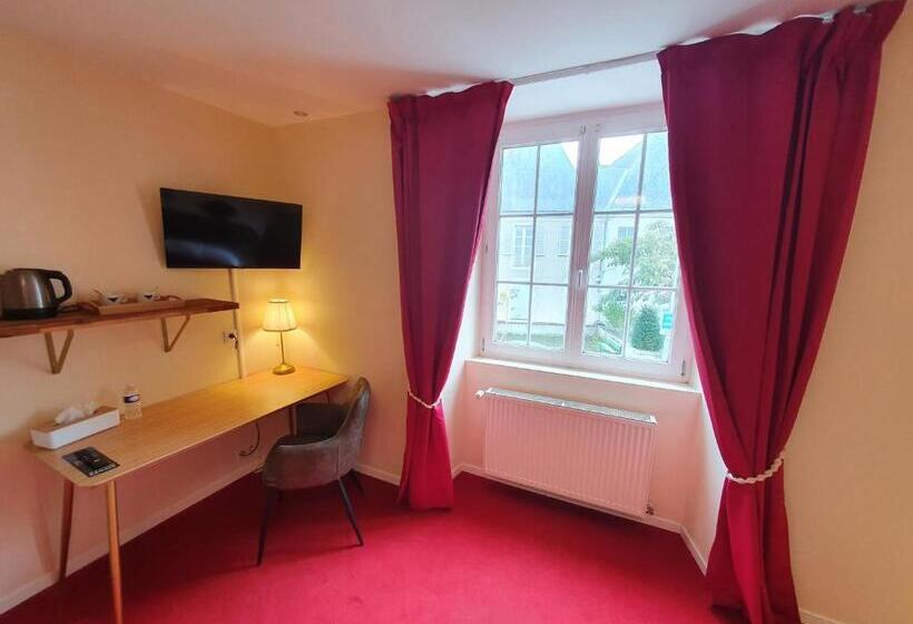 标准三人间, Logis Hôtel Restaurant L Odyssée Champêtre