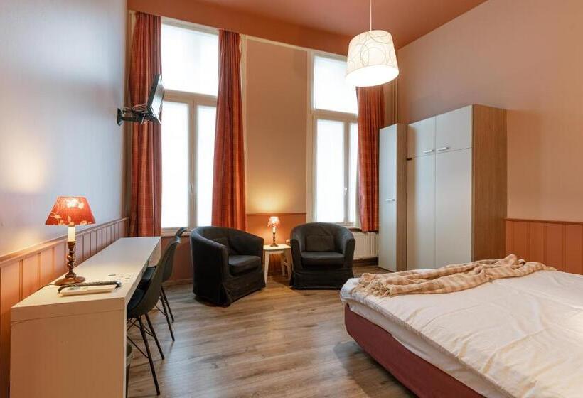 Family Suite, Malleberg