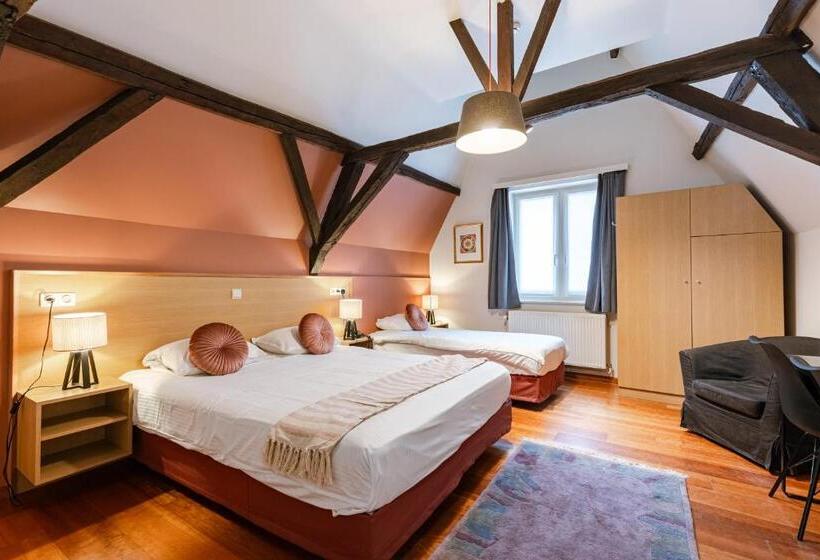 Номер Стандарт Трехместный, Malleberg