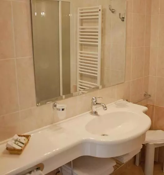 Superior room with lake view, Oasi Beach