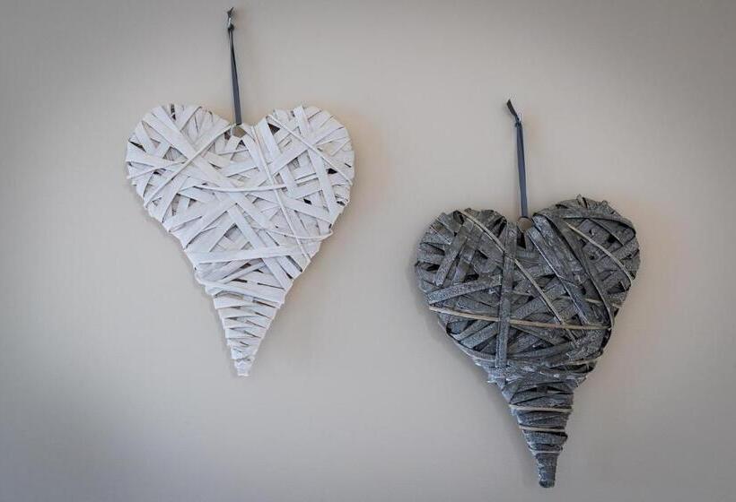 اتاق استاندارد با چشم‌انداز دریاچه, Oasi Beach