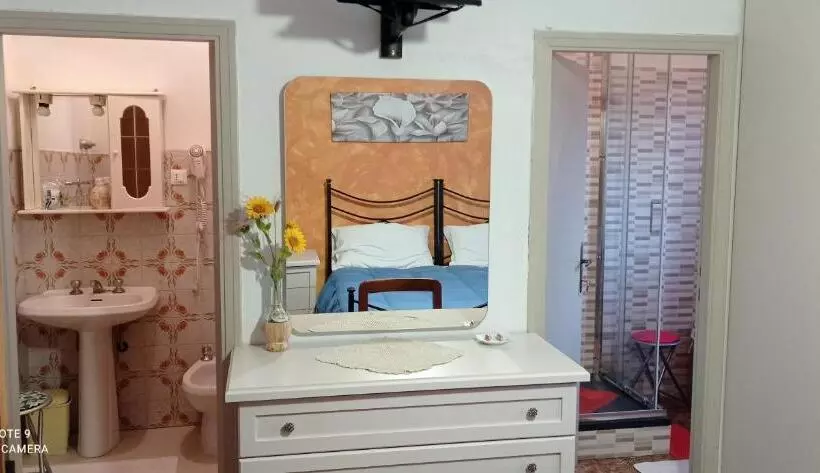 スタンダードトリプルルーム, Piccola Siesta B&b