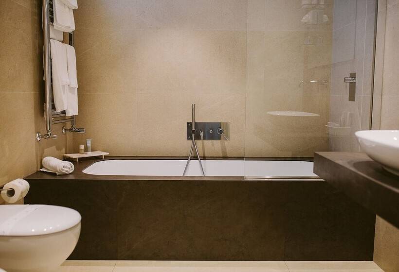 غرفة سوبيريور, Piccola Vela