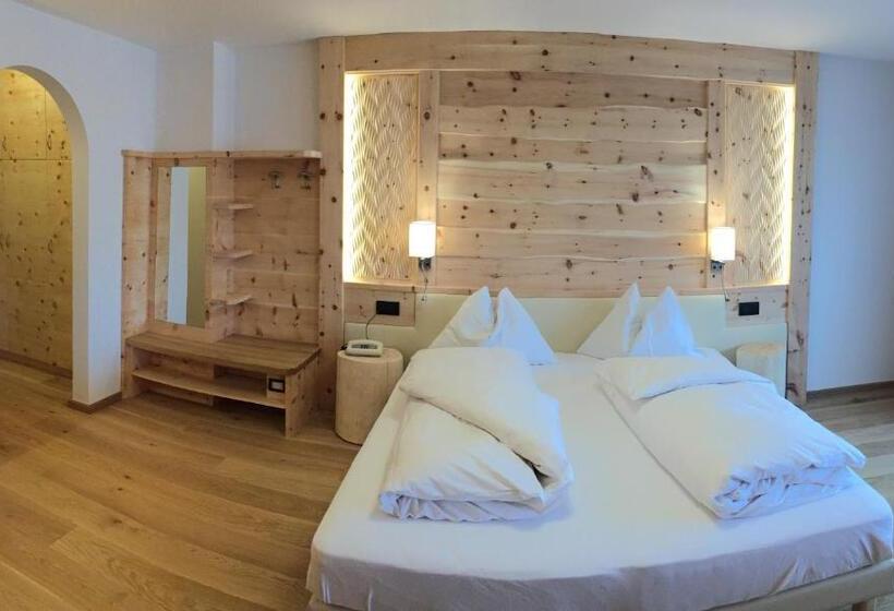 חדר סטנדרט עם מרפסת, Pütia