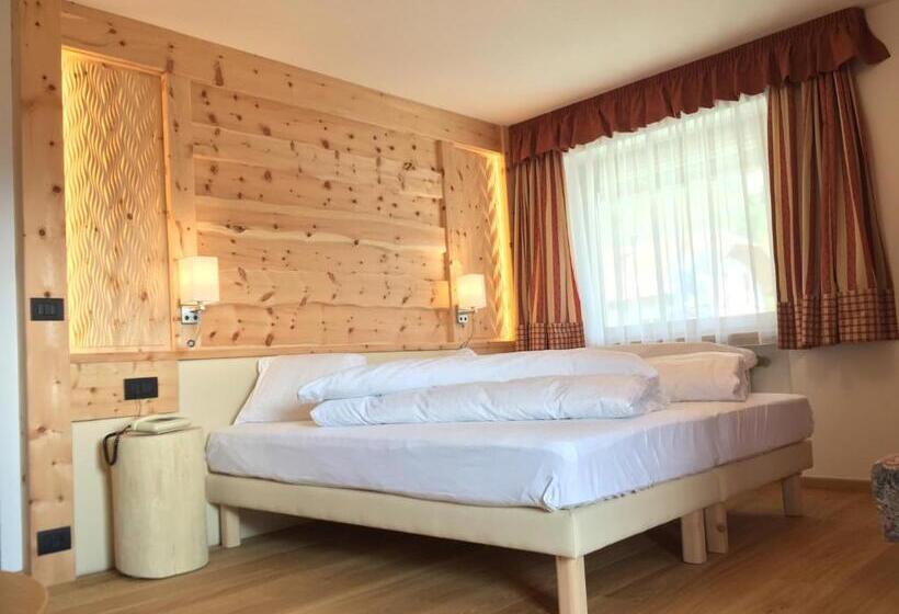 חדר סטנדרט עם מרפסת, Pütia