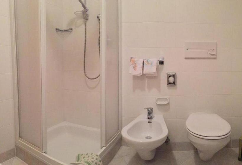 חדר אקונומי, Pütia