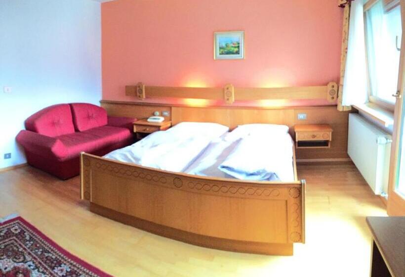 חדר אקונומי, Pütia