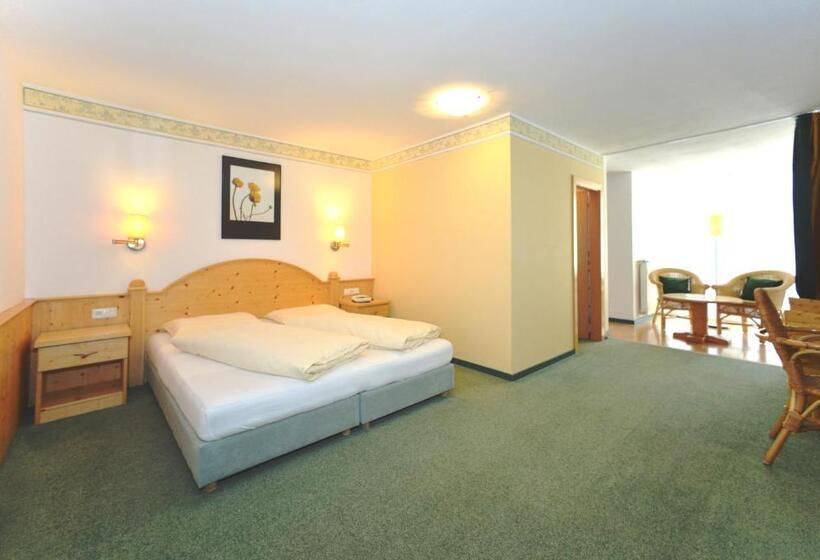 חדר משפחתי, Pütia