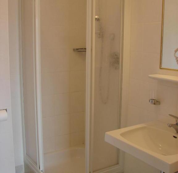 חדר סטנדרט עם מרפסת, Pütia