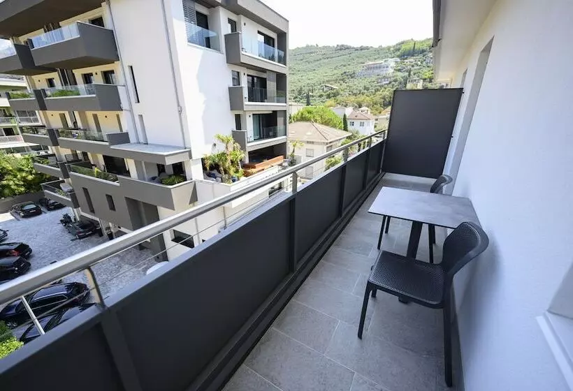 Standard-huone, Riviera