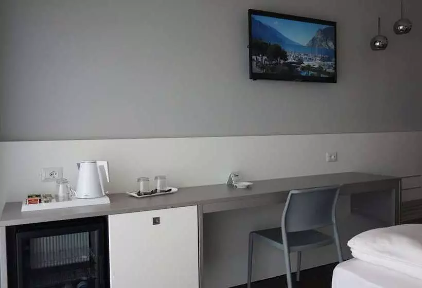 Superior room with lake view, Riviera