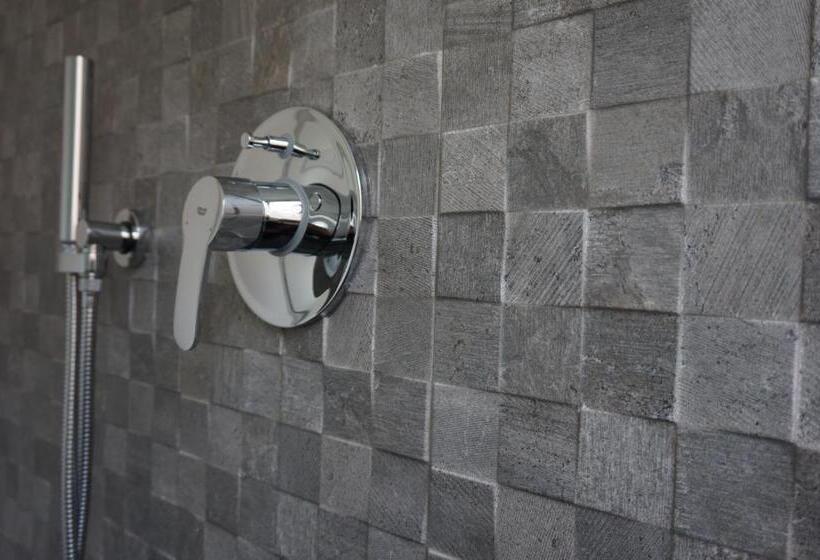 Superior room with lake view, Riviera