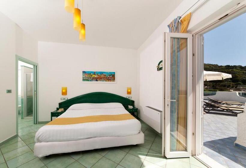 חדר אקזקיוטיב, Borgo Romantica   Resort & Spa