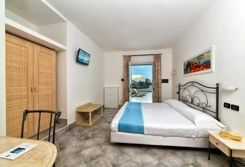 اتاق استاندارد با چشم‌انداز دریا, Borgo Romantica   Resort & Spa