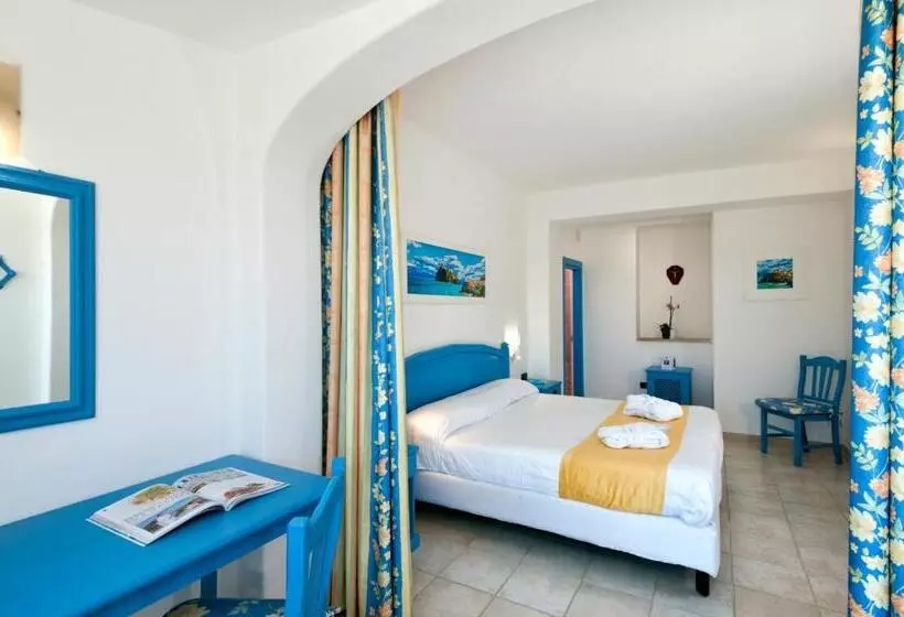 اتاق استاندارد با چشم‌انداز دریا, Borgo Romantica   Resort & Spa